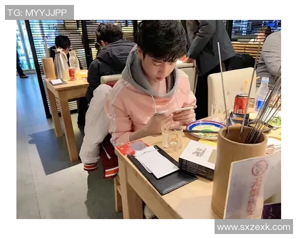 电竞比分独家解析RNG战术优势与对手策略深度对比分析