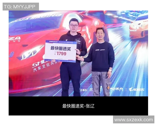 电竞新闻探索杨娜在英雄联盟中的成长与挑战之路